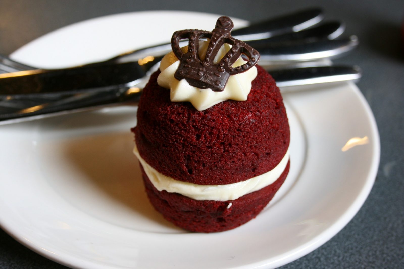 dish-food-produce-cupcake-dessert-temptation-1345251-pxhere.com