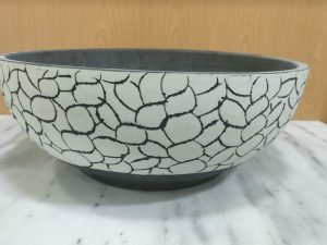 Vasque D3002 – Noir et Blanc – 410x410x150